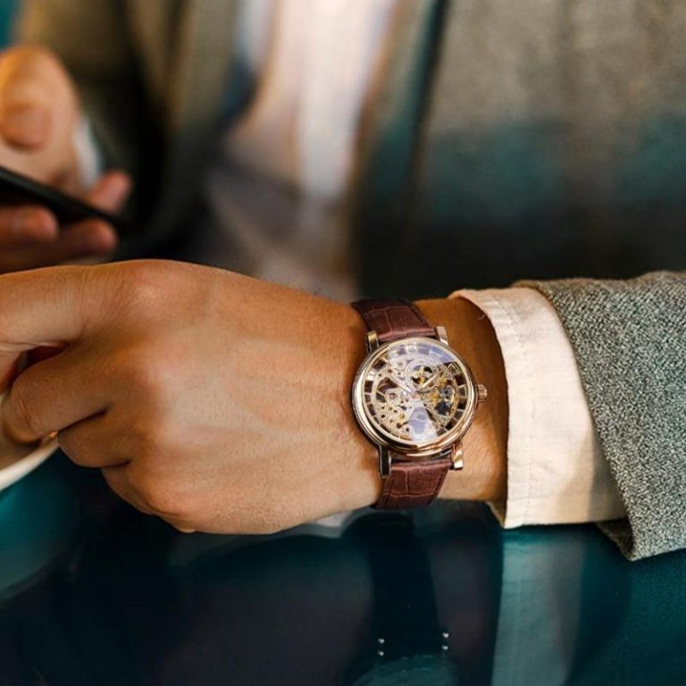 Alternative view of Skelet horloge heren met kunstleren band
