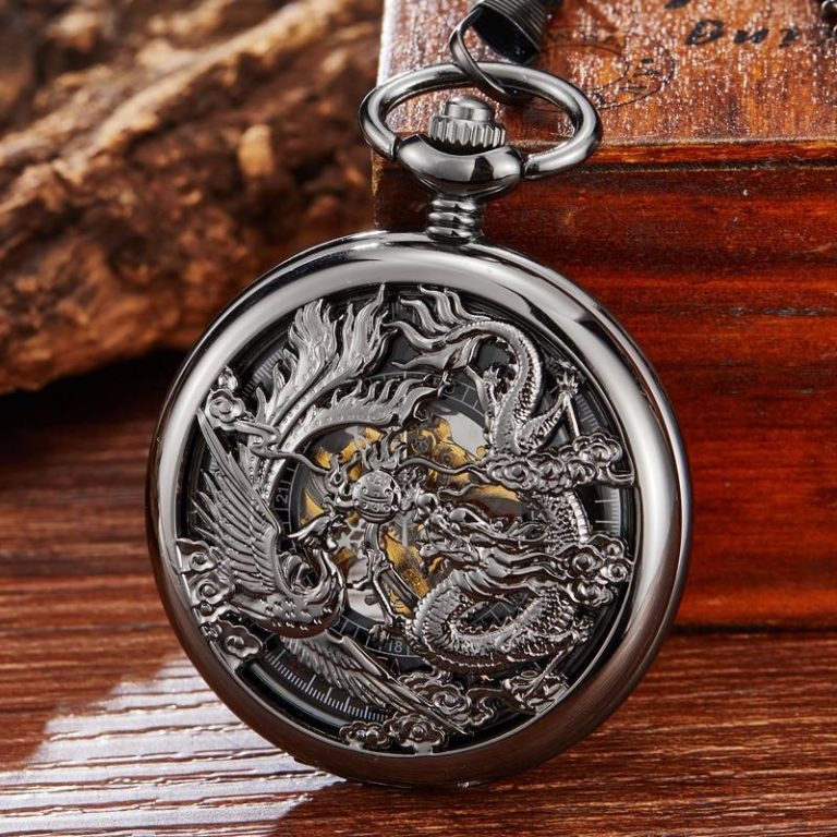 Steampunk zakhorloge met draak