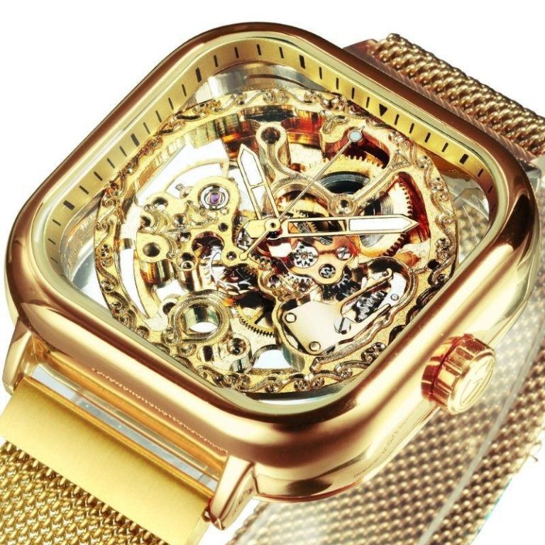 Steampunk horloge met zichtbaar mechanisme