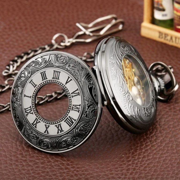 Alternative view of Steampunk zakhorloge met romeinse cijfers